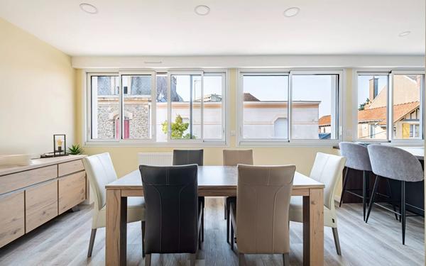 Maison 10 pièces 260 m2