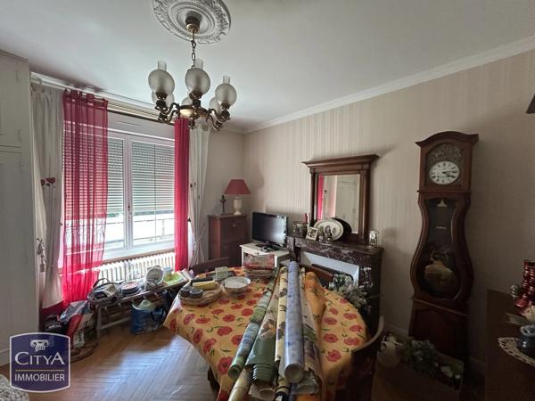 Maison à vendre 5 pièces 185m² Le Blanc (36300)