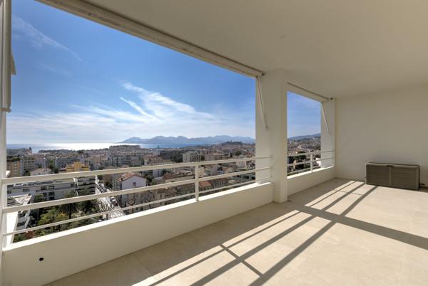 Vente Appartement de luxe Cannes 2 Pièces 77 m²