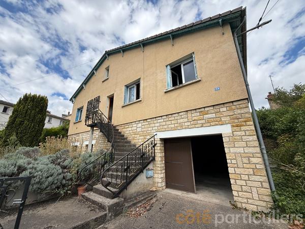 Vente
                Maison95,96 m² - 6 Pièces -
                    SAINT AMAND MONTROND (18200)