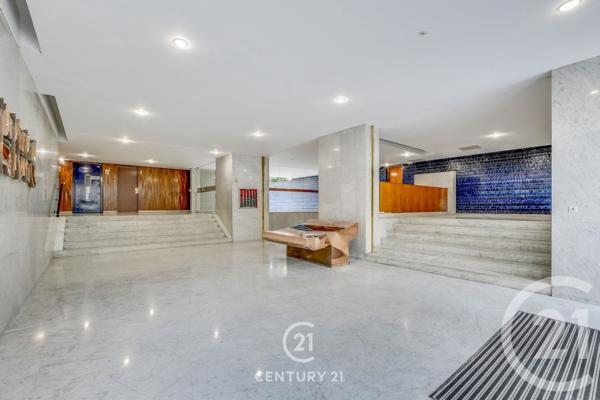 Appartement F4 à vendre  4 pièces - 81,53 m2 PARIS - 75015