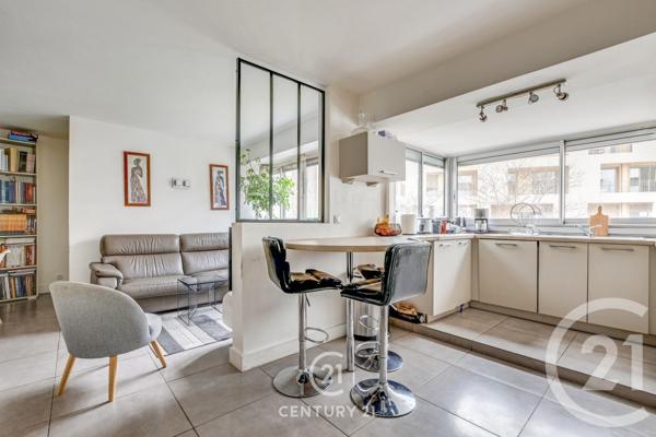 Appartement F4 à vendre  4 pièces - 81,53 m2 PARIS - 75015
