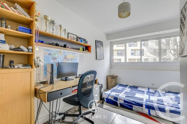 Appartement F4 à vendre  4 pièces - 81,53 m2 PARIS - 75015