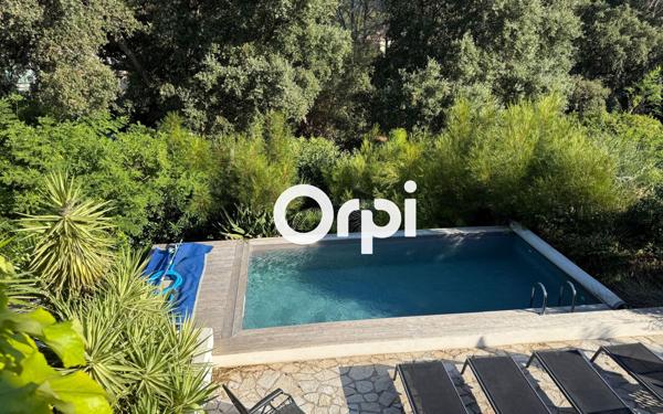 Maison à vendre    6 pièces • 180 m2 Saint-Raphaël