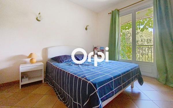 Maison à vendre    6 pièces • 180 m2 Saint-Raphaël