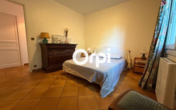 Maison à vendre    6 pièces • 180 m2 Saint-Raphaël