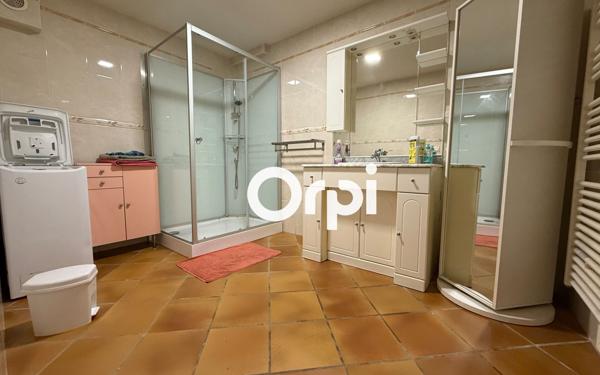 Maison à vendre    6 pièces • 180 m2 Saint-Raphaël