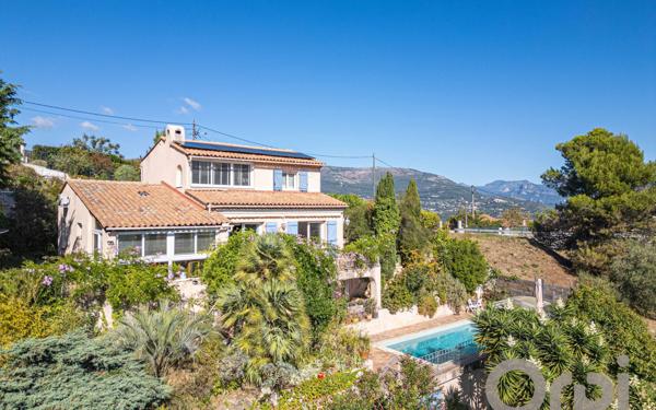 Maison à vendre    6 pièces • 190 m2 Colomars