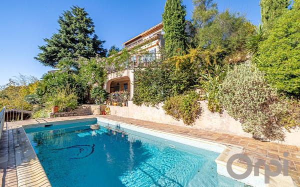 Maison à vendre    6 pièces • 190 m2 Colomars