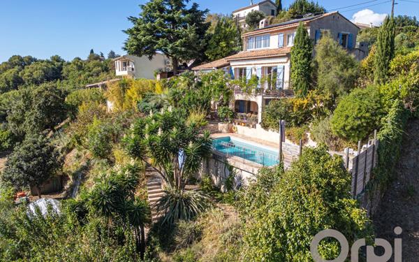 Maison à vendre    6 pièces • 190 m2 Colomars