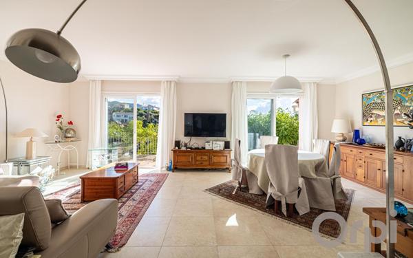 Maison à vendre    6 pièces • 190 m2 Colomars