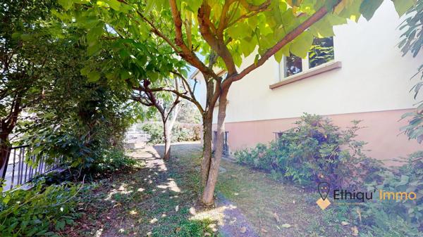 STRASBOURG - maison sur 4,39 ares jardin - terrasse