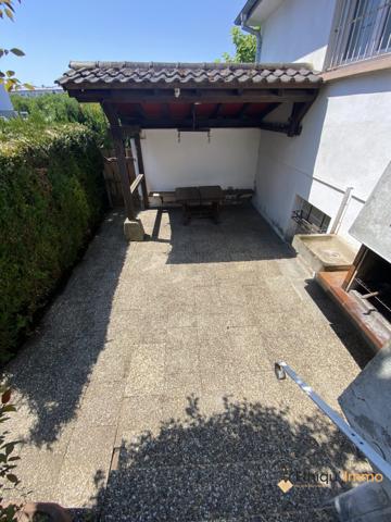 STRASBOURG - maison sur 4,39 ares jardin - terrasse