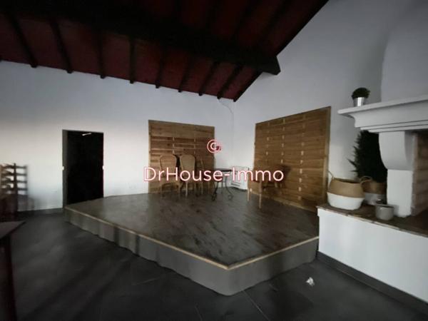 Commerce à vendre 3 pièces de 185 m²