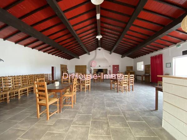 Commerce à vendre 3 pièces de 185 m²