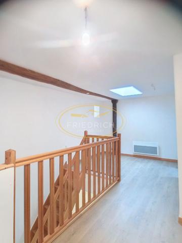APPARTEMENT DUPLEX Type F4 avec garage Tréveray APPARTEMENT DUPLEX Type F4 avec garage Tréveray