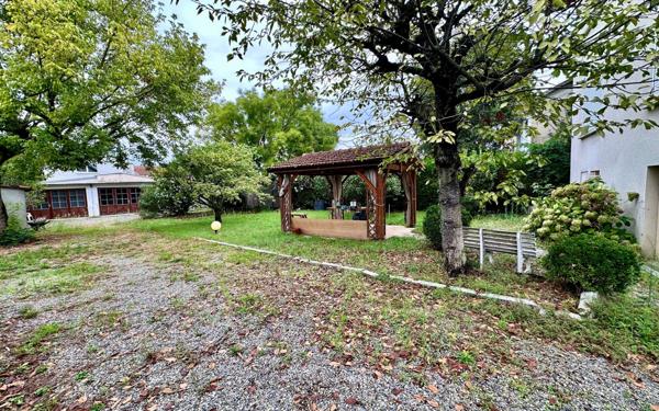 Maison à vendre    4 pièces • 160 m2 Toulouse