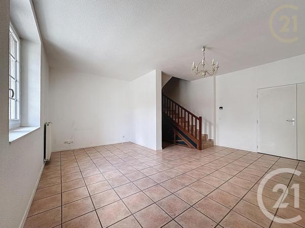 Appartement F4 à vendre  4 pièces - 92,05 m2 BOISSISE LE ROI - 77