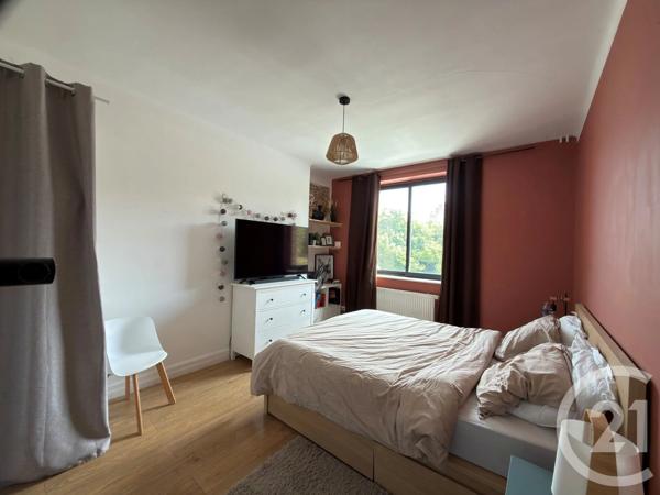 Maison à vendre  5 pièces - 140 m 2   HELLEMMES LILLE  - 59