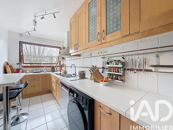 Appartement à vendre 3 pièces 75,21 m² Le Chesnay-Rocquencourt