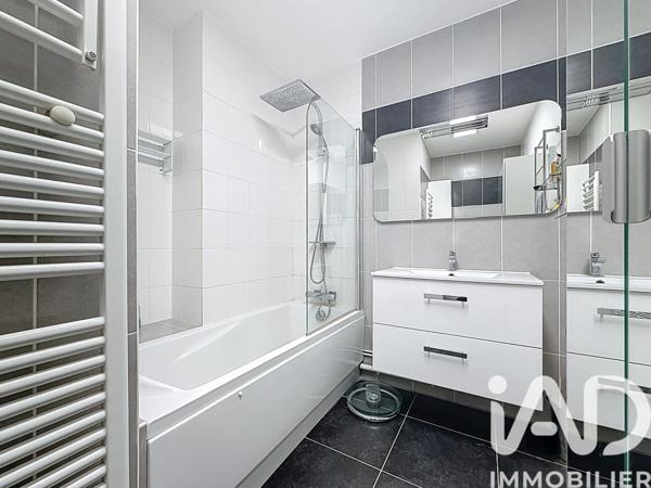 Appartement à vendre 3 pièces 75,21 m² Le Chesnay-Rocquencourt