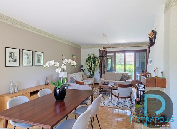 VILLA PLAIN PIED - 6 Pièces 121 m2 à 01330 VILLARS LES DOMBES