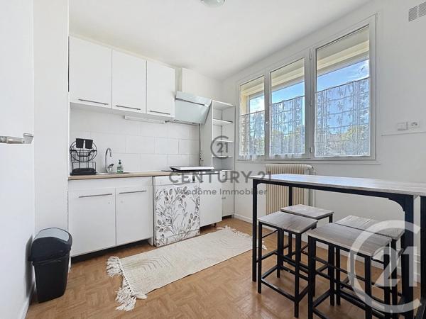 Appartement Studio à vendre  1 pièce - 28 m 2   CREPY EN VALOIS  - 60