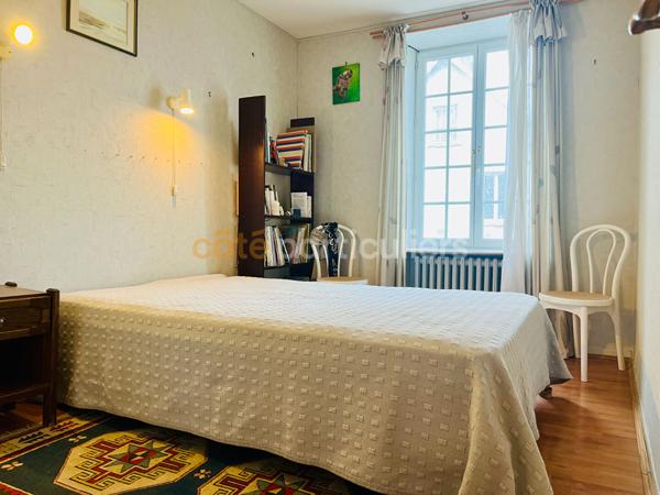 Vente
                Maison136 m² - 8 Pièces -
                    PORT BAIL SUR MER (50580)