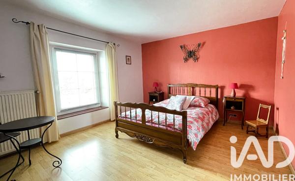 Maison à vendre 6 pièces 179 m² Cosnes-et-Romain