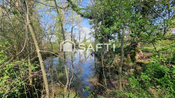 Grand corps de ferme d’exception du 18e siècle avec multiples dépendances, sur + de 20 hectares