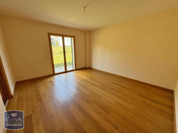 Appartement à louer 3 pièces 113.95m² Divonne-les-Bains (01220)