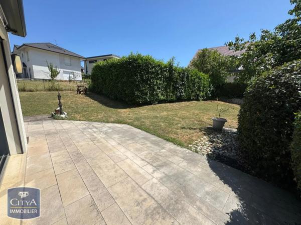 Appartement à louer 3 pièces 113.95m² Divonne-les-Bains (01220)