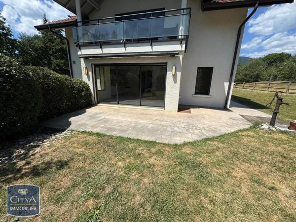 Appartement à louer 3 pièces 113.95m² Divonne-les-Bains (01220)