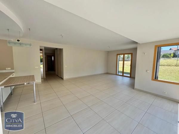 Appartement à louer 3 pièces 113.95m² Divonne-les-Bains (01220)
