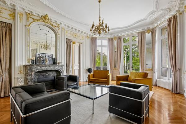 Vente Château Le Vésinet 18 Pièces 750 m²