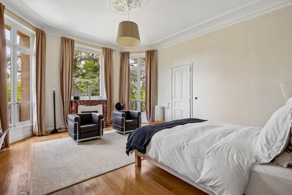 Vente Château Le Vésinet 18 Pièces 750 m²