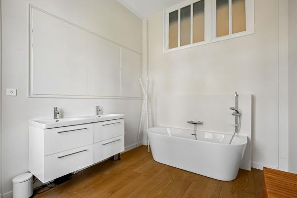 Vente Château Le Vésinet 18 Pièces 750 m²