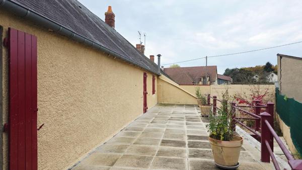 QUINCY MAISON DE 188M² 7 PIECES 5 CHAMBRES DEPENDANCES GARAGE