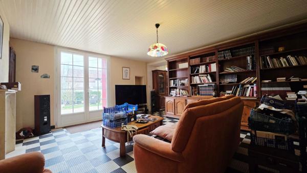 QUINCY MAISON DE 188M² 7 PIECES 5 CHAMBRES DEPENDANCES GARAGE