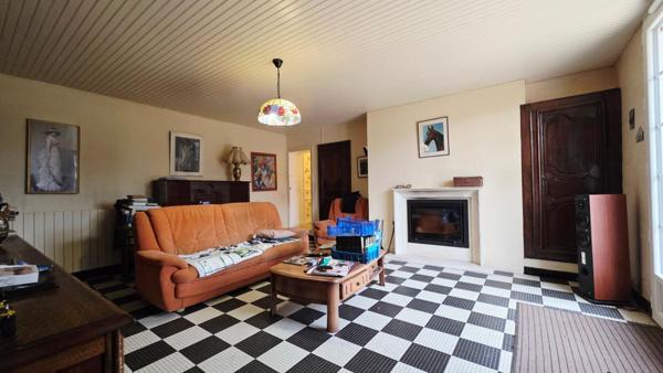 QUINCY MAISON DE 188M² 7 PIECES 5 CHAMBRES DEPENDANCES GARAGE