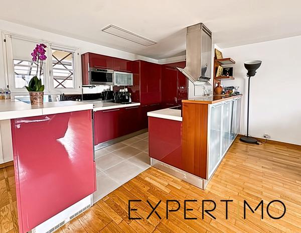 Montigny-le-Bretonneux (78180) APPARTEMENT 4 PIECES / CENTRE-VILLE / GARE / DERNIER ETAGE