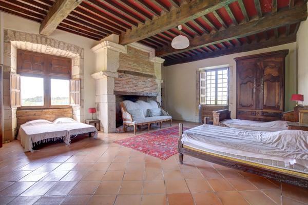 Vente Château Cordes-sur-Ciel 12 Pièces 470 m²