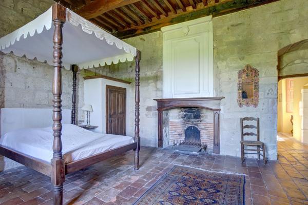 Vente Château Cordes-sur-Ciel 12 Pièces 470 m²