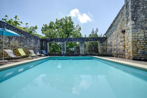 Vente Château Cordes-sur-Ciel 12 Pièces 470 m²