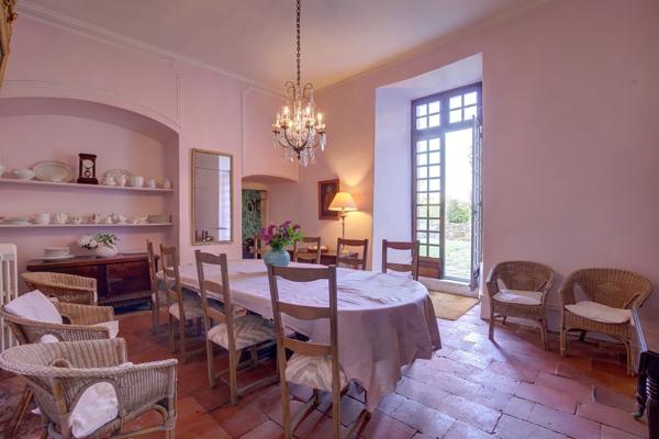 Vente Château Cordes-sur-Ciel 12 Pièces 470 m²