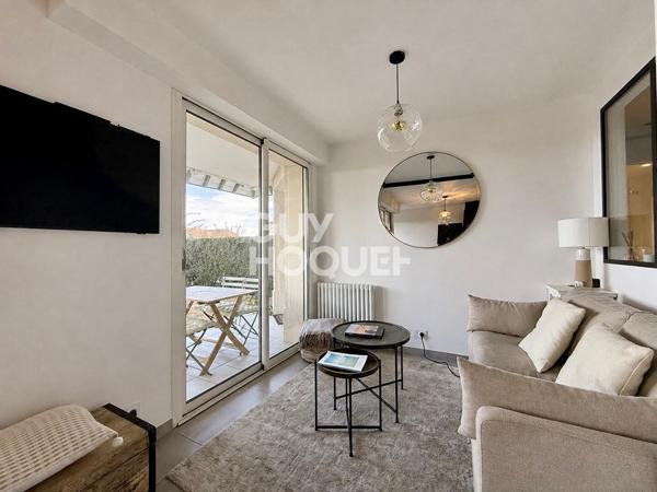 TOURGEVILLE PLAGE - APPARTEMENT 2/3 PIECES EN REZ DE JARDIN FACE MER