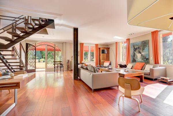 Vente Villa de luxe Le Cannet 7 Pièces 330 m²