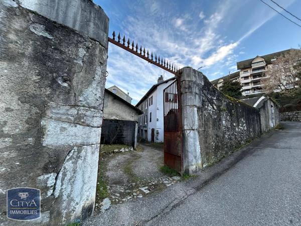 Parking à louer Chambéry (73000)