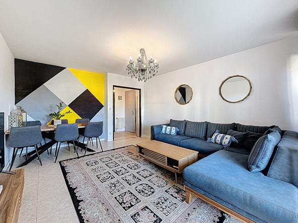 Appartement Nantes 3 pièce(s) 67.5 m2, bourg de Saint Joseph de Porterie