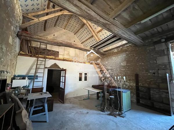 Maison de village à la campagne